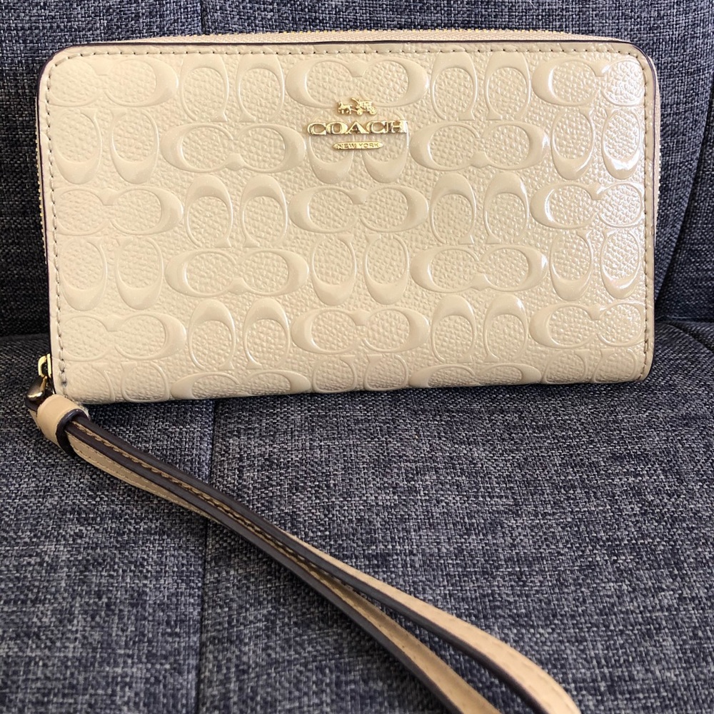 Coach wristlet